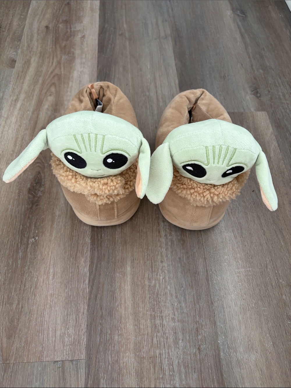 Plush Green and Brown Baby Yoda Slip-On Slippers